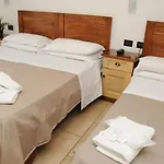 Fly Hotel