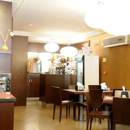Hotel Fly 3*