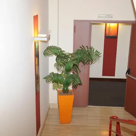 Hotel Fly 3*