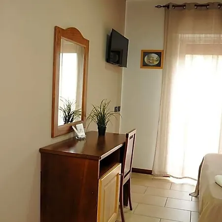 Fly Hotel 3*