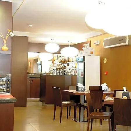 Hotel Fly